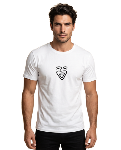 Logo Black Shirt – White – Model (Mann)