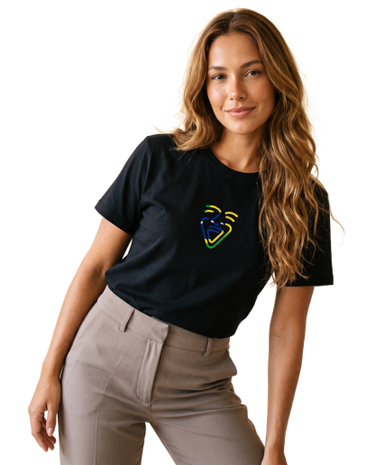Brazil Shirt – Black – Model (Frau)