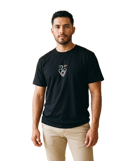 Mexico Shirt Black on-model Mann